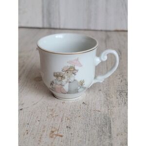 Tiny Talk mini Victorian Easter rabbit teacup porcelain bunny home decor
